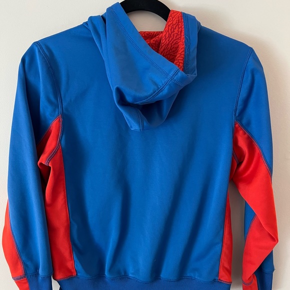 Jordan Zip Up Hoodie - Youth Size Medium - Picture 6 of 6